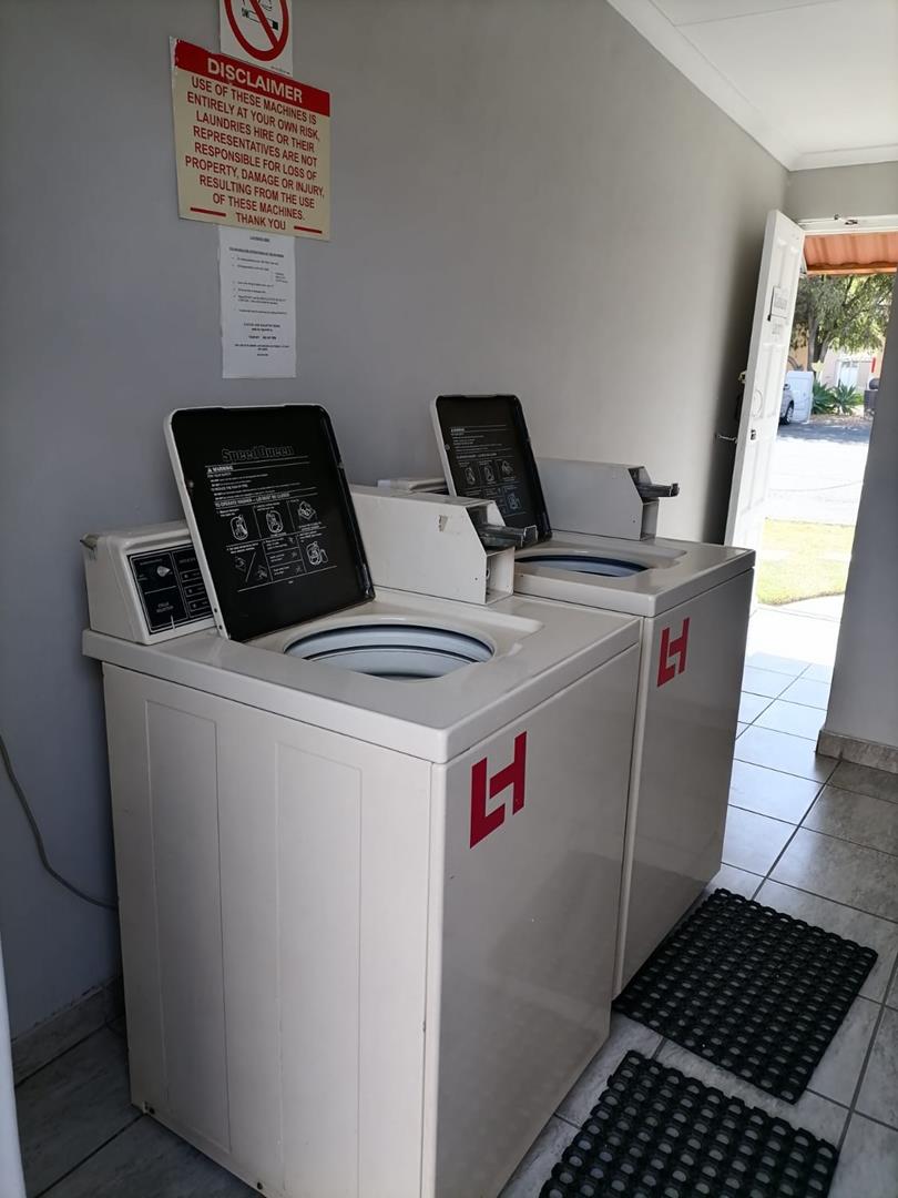 To Let 1 Bedroom Property for Rent in Strand Central Western Cape